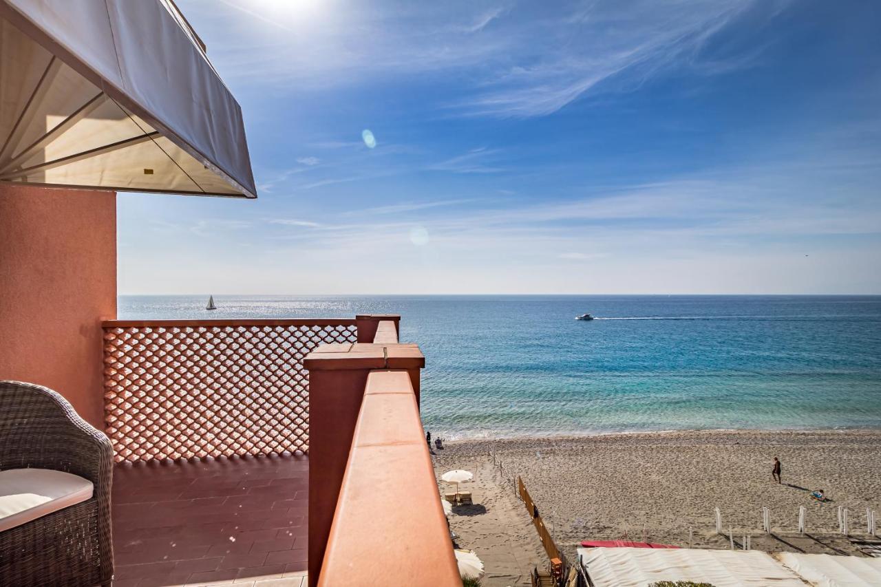 Miramare Di Varigotti Exteriér fotografie